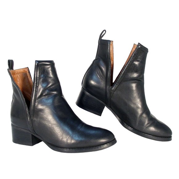 Jeffrey Campbell Oriley 95 Vcutout 